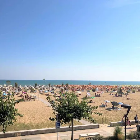 In 40875 Lägenhet Bibione